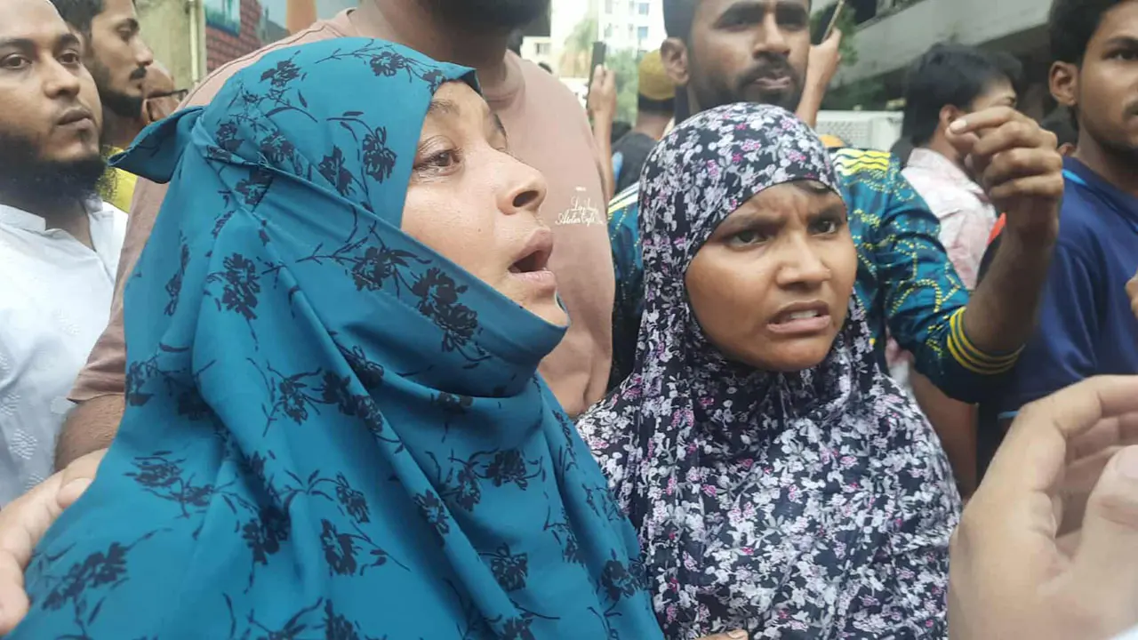 উত্তরায় বিমান বিধ্বস্তে নিহত ১৯, জানালো ফায়ার সার্ভিস