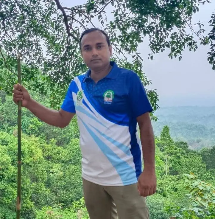 গাছ পাচার ও ভুয়া পারমিট বানিজ্যে কোটিপতি রেঞ্জ কর্মকর্তা নজরুল